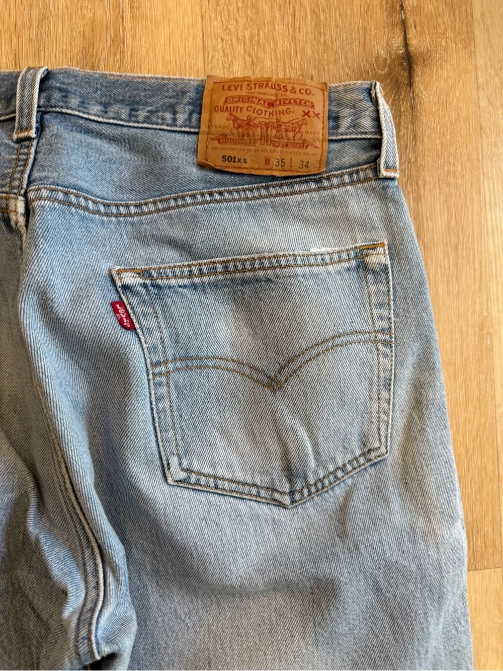Vintage Levi's 501XX Made in USA 555 Valencia St 2001 Red Tag 35x34 Fit W33 L30